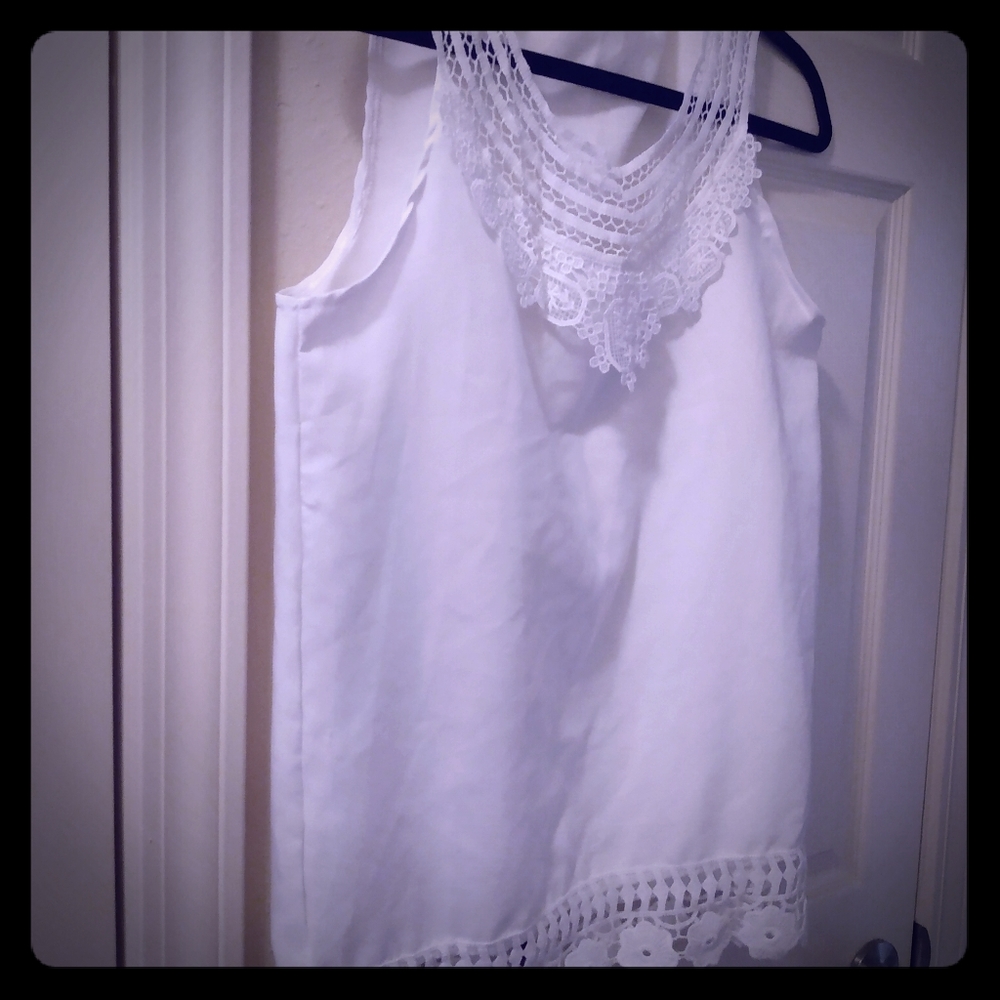 White blouse with lace